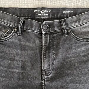 Banana Republic Men's Dark Gray Slim Jeans